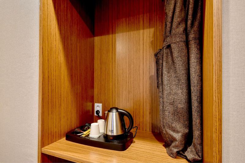 Blanc Business Hotel image