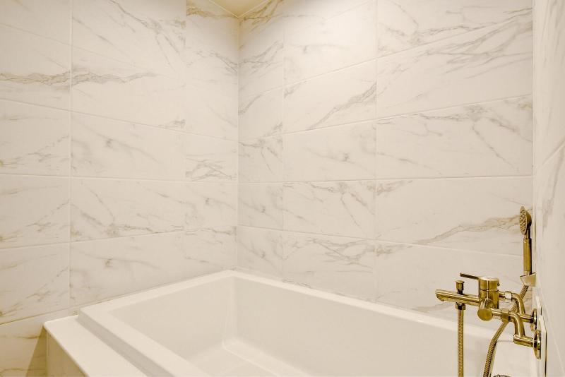 Blanc Business Hotel image