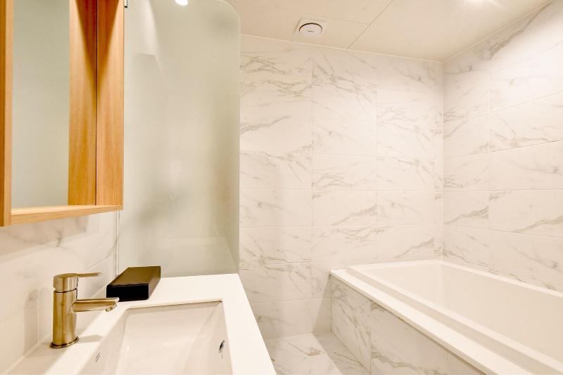 Blanc Business Hotel image