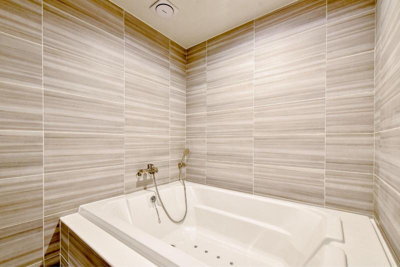 Blanc Business Hotel image