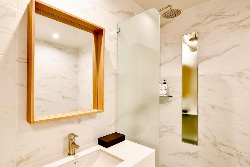 Blanc Business Hotel image