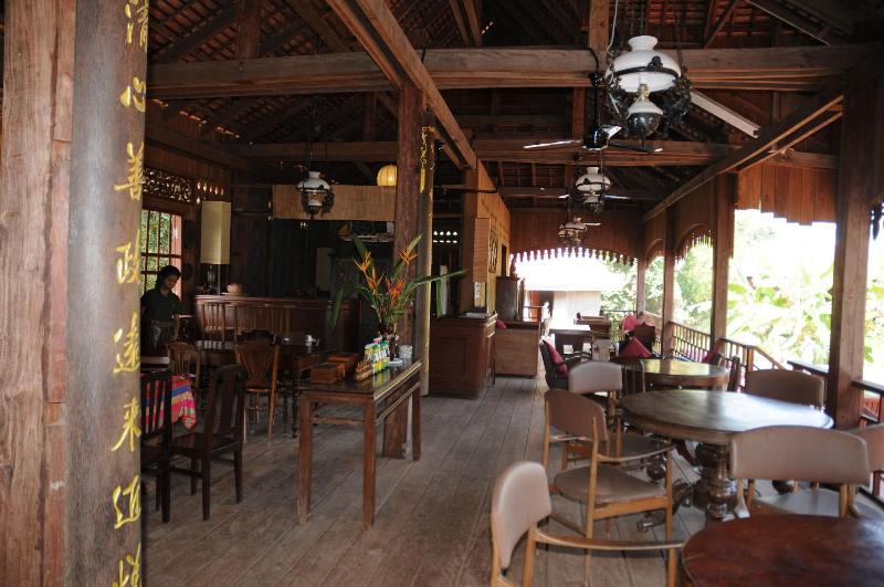 Rajabori Villas image