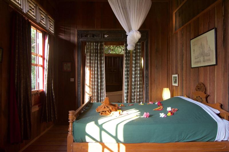 Rajabori Villas image