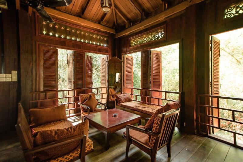 Rajabori Villas image