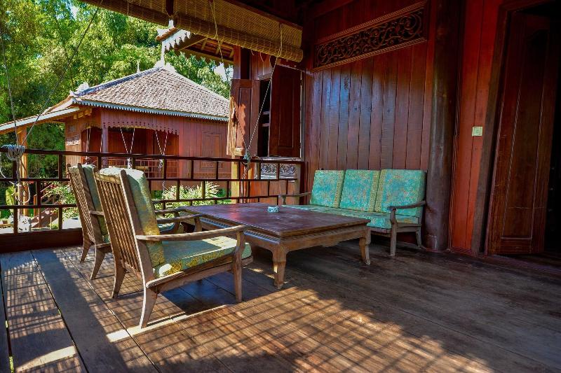 Rajabori Villas image