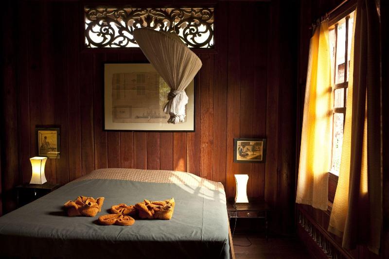 Rajabori Villas image