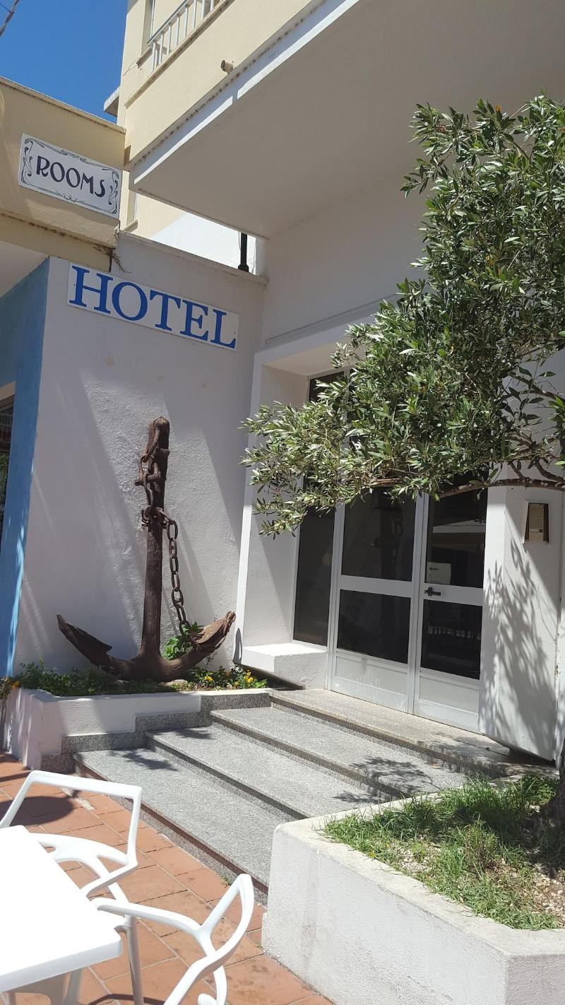 Hotel L'Ancora image