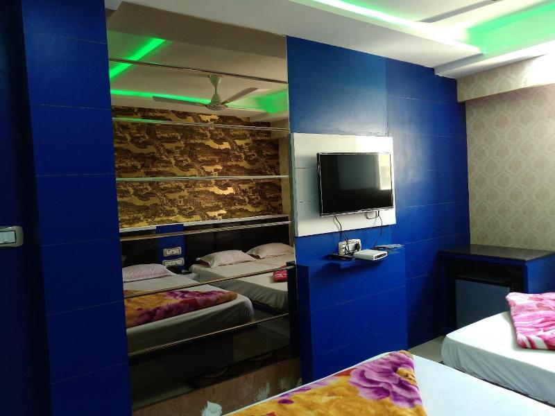 Hotel Laabh image