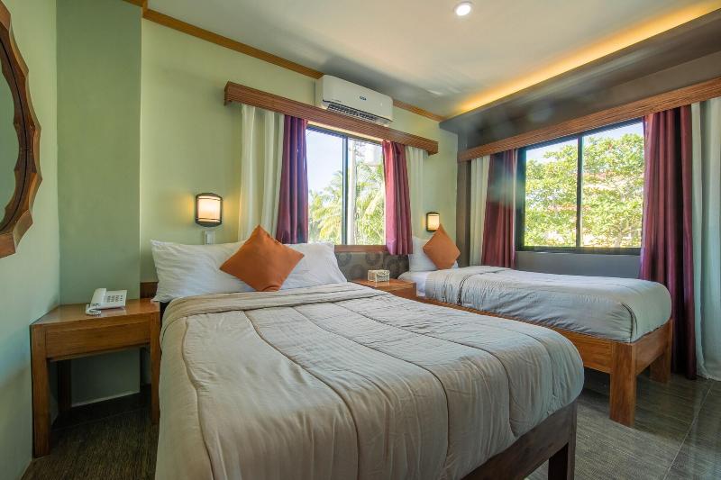 Rawis Resort Hotel image 8