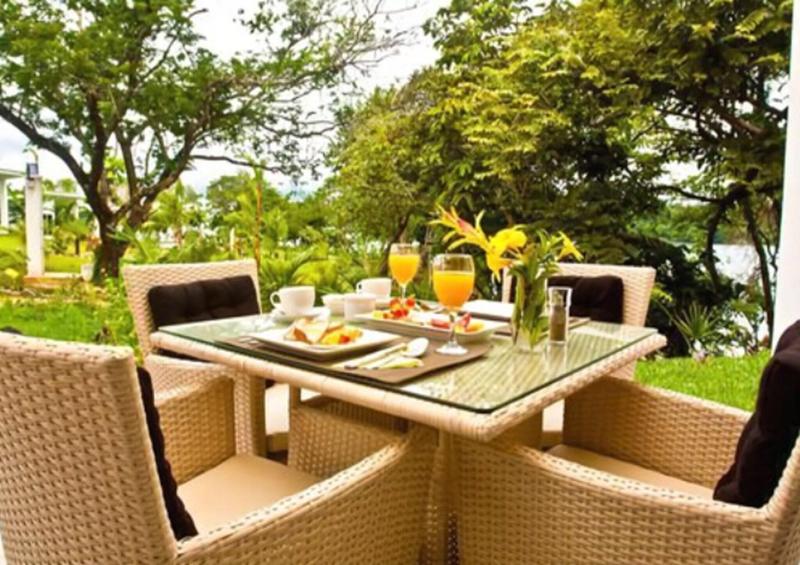 Bocas Del Mar Hotel image