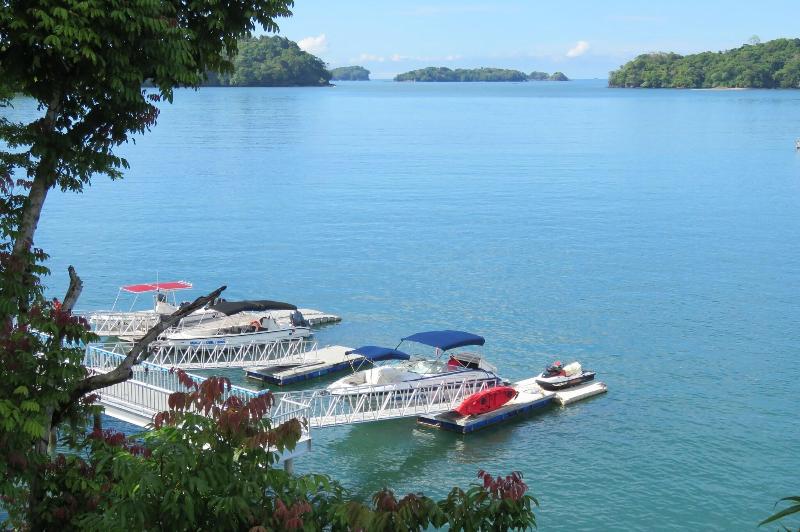 Bocas Del Mar Hotel image