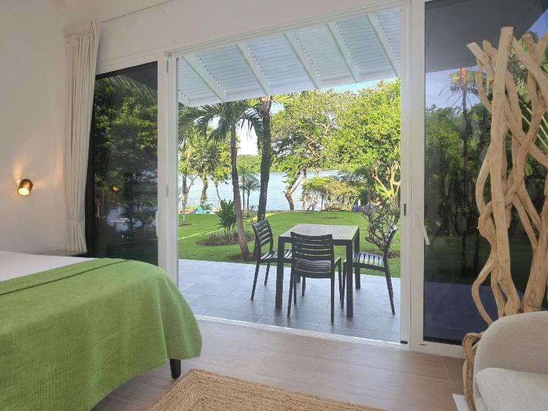 Bocas Del Mar Hotel image