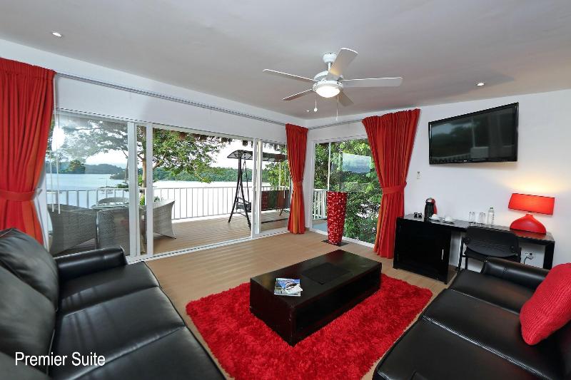 Bocas Del Mar Hotel image