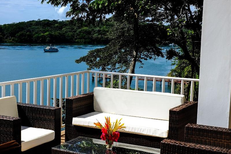 Bocas Del Mar Hotel image