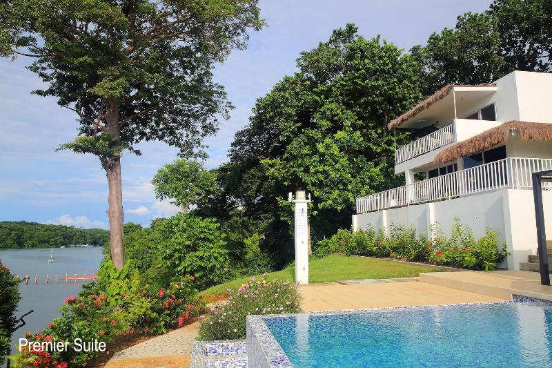 Bocas Del Mar Hotel image