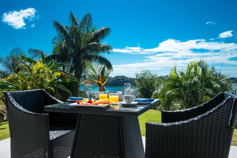 Bocas Del Mar Hotel image