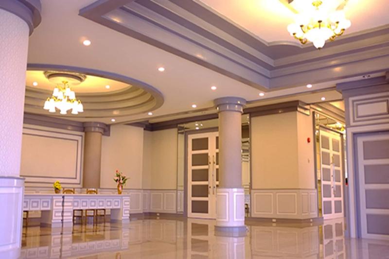 Raya Grand Hotel image