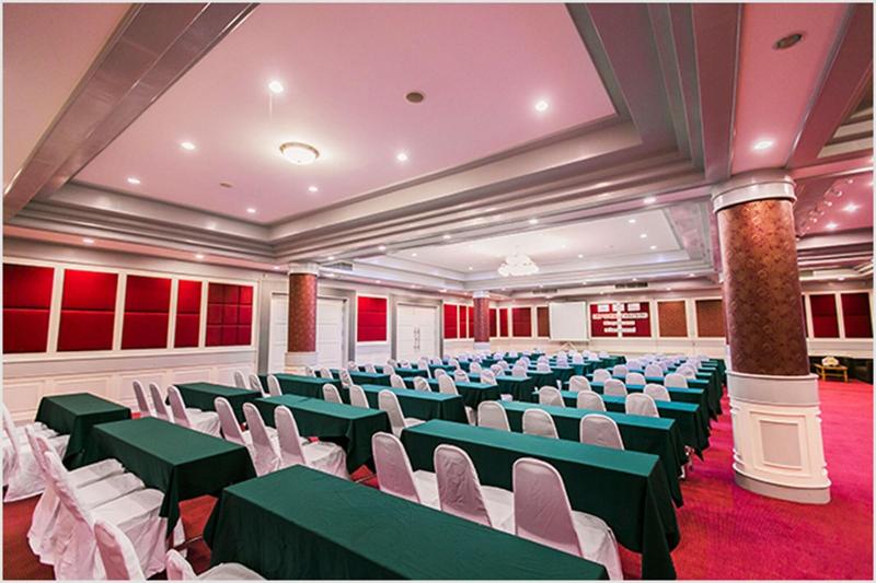 Raya Grand Hotel image
