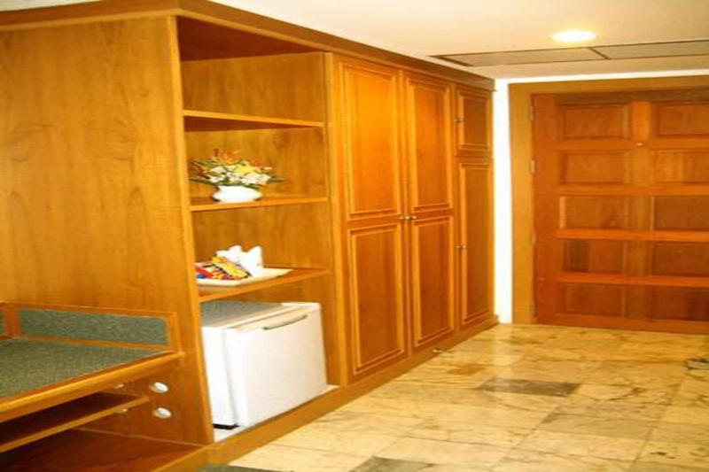 Raya Grand Hotel image
