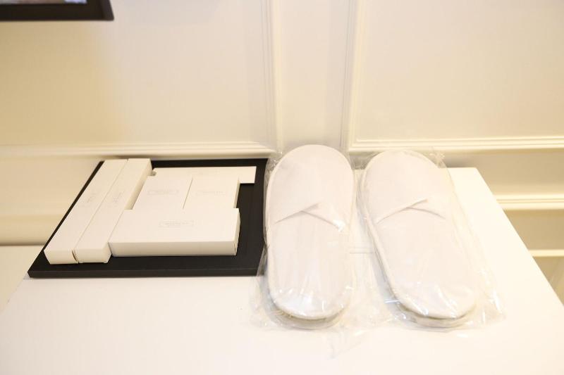 Hotel Lesign image