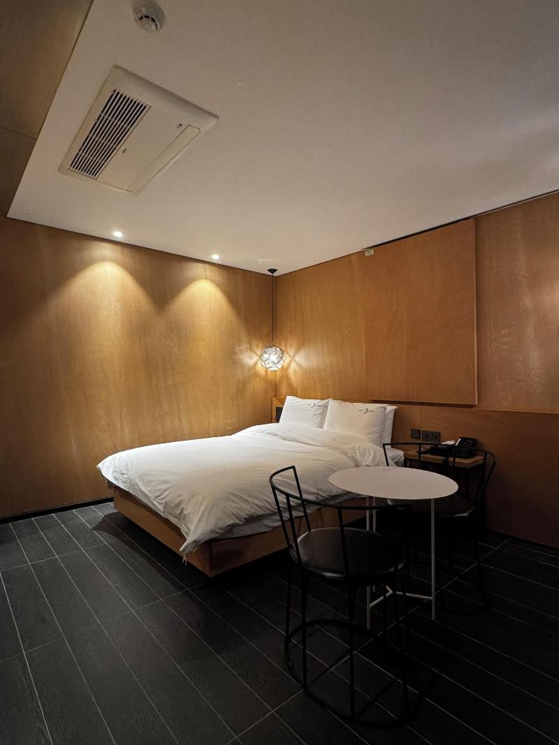 Hotel Lesign image