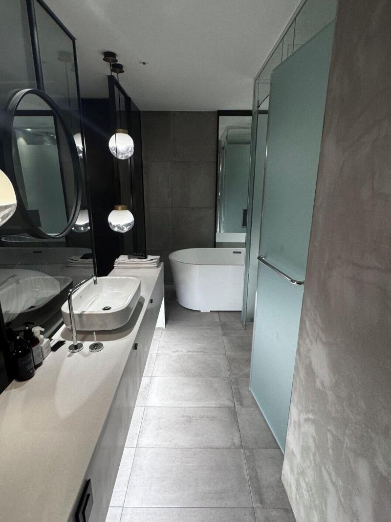 Hotel Lesign image