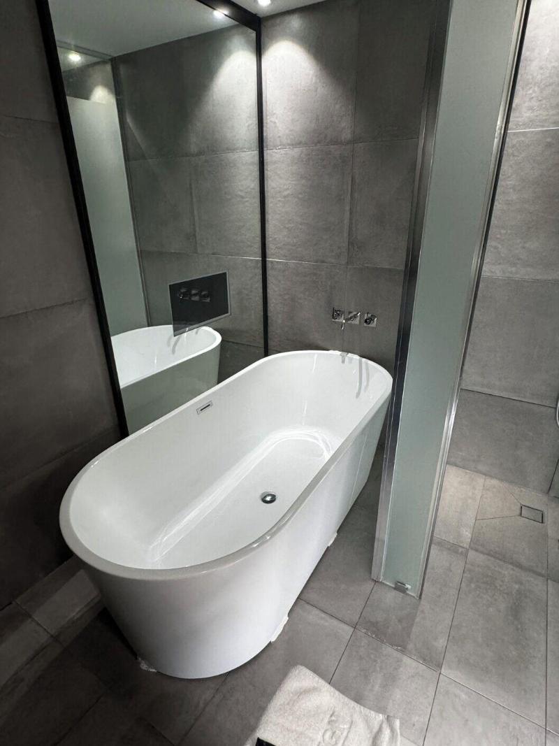 Hotel Lesign image