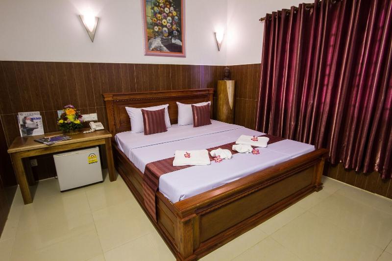 Botoum Hotel image 2