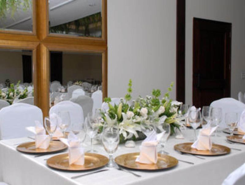 Hotel Los Portales image