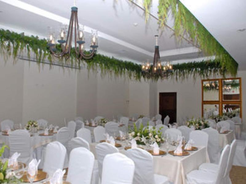 Hotel Los Portales image