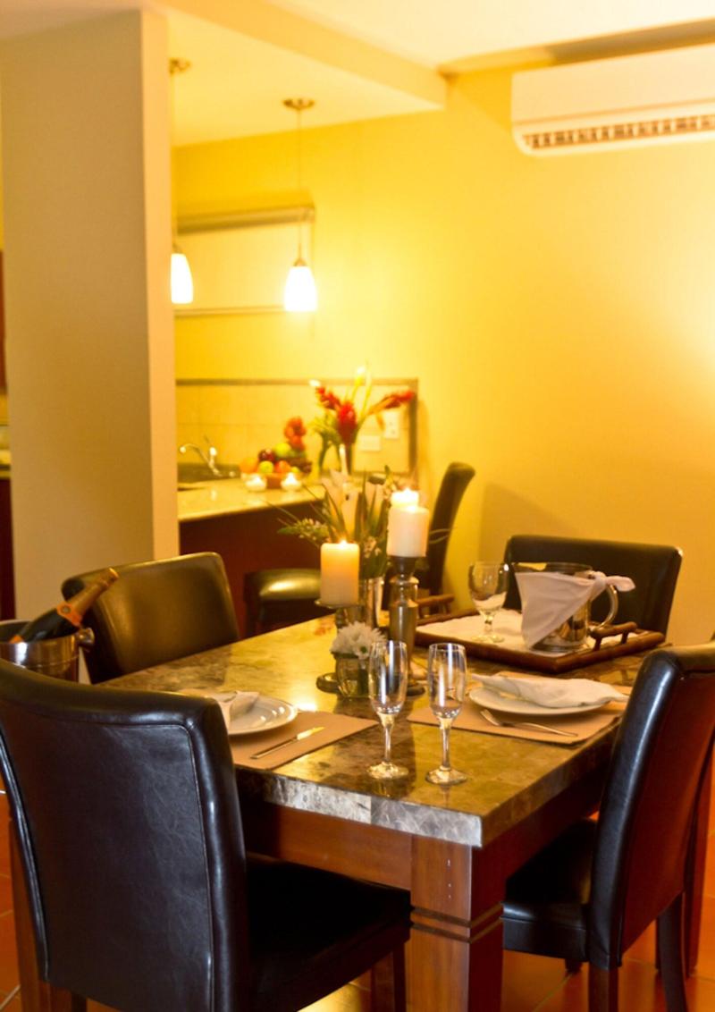 Hotel Los Portales image