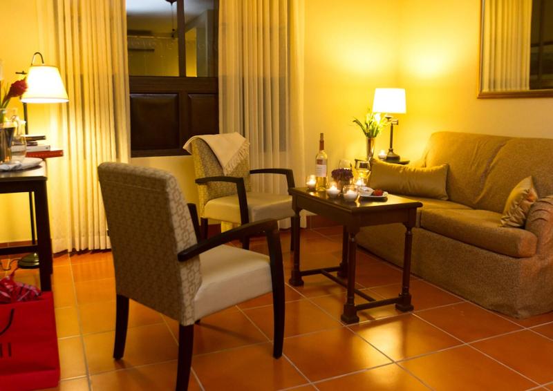 Hotel Los Portales image