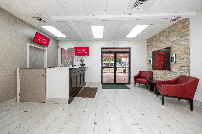 Red Roof Inn Bay Minette image