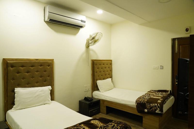 Hotel Mohan Continental