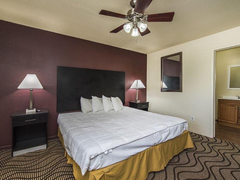 Relax Inn image