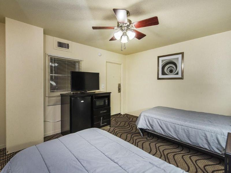 Relax Inn image