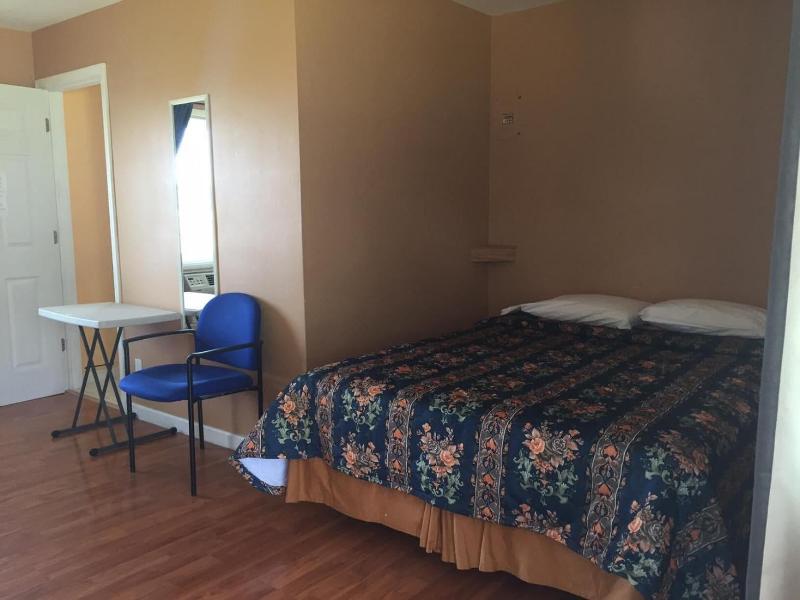 Relax Inn image