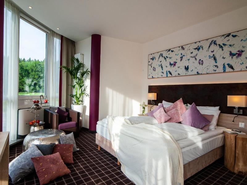 Business Class Hotel Ebersberg image