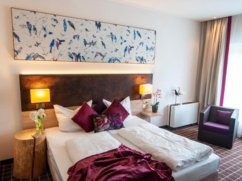 Business Class Hotel Ebersberg image