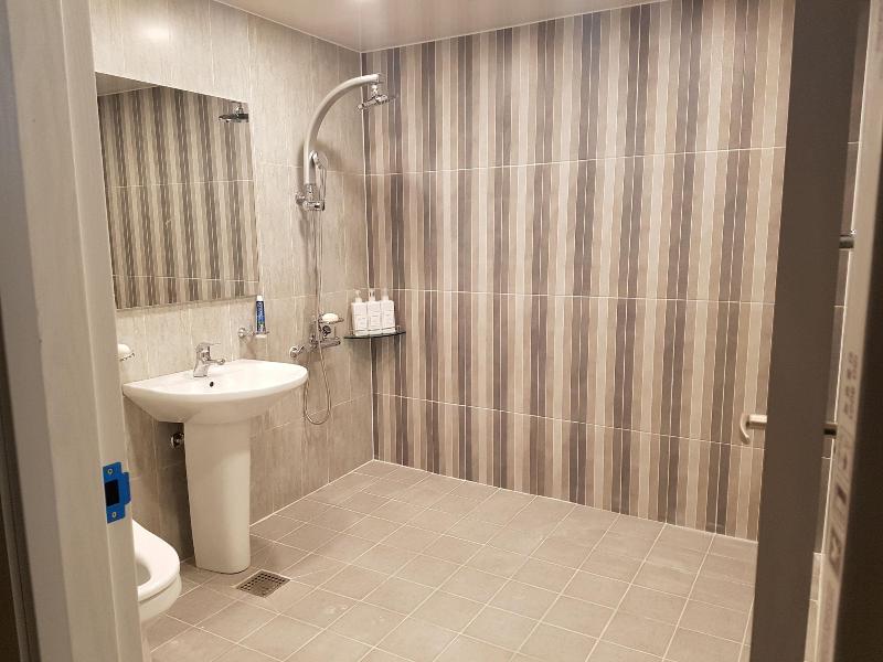Business Hotel image