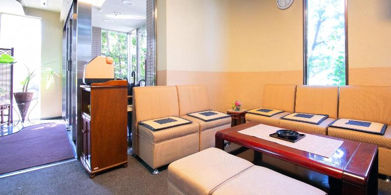 Business Hotel Wako image