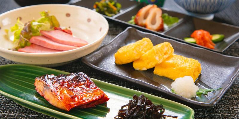 Business Hotel Wako image