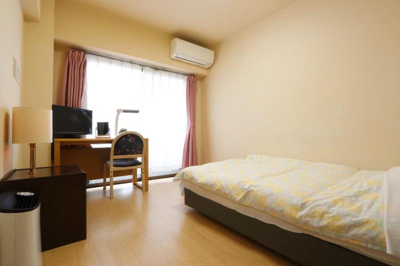Business Inn Grandeur Fuchu image