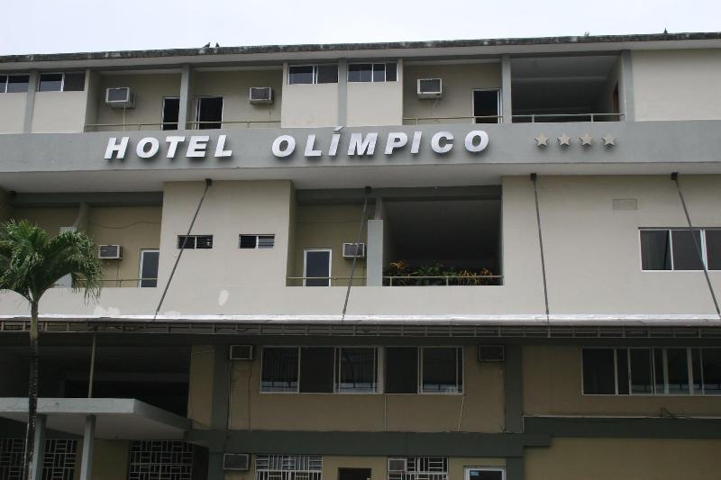 Hotel Olimpico Quevedo — exterior view