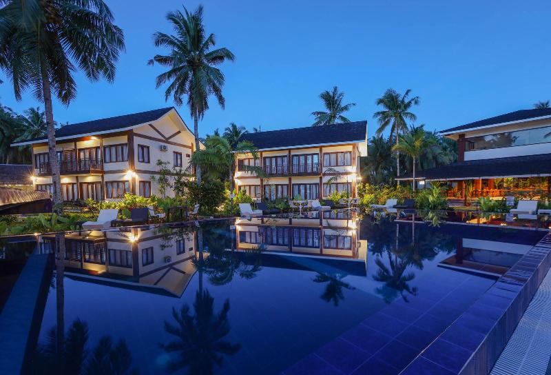 Retreat Siargao Resort image