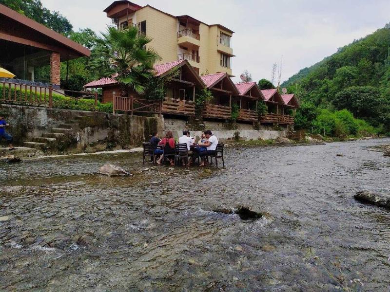 Rio Resort, Lansdowne