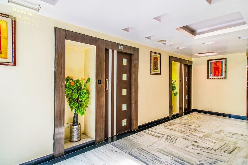 Capital O 1585 Hotel Palash Residency