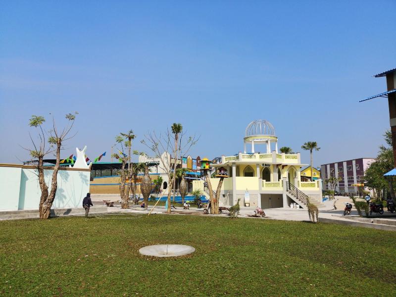 River Walk Urban Camping House image