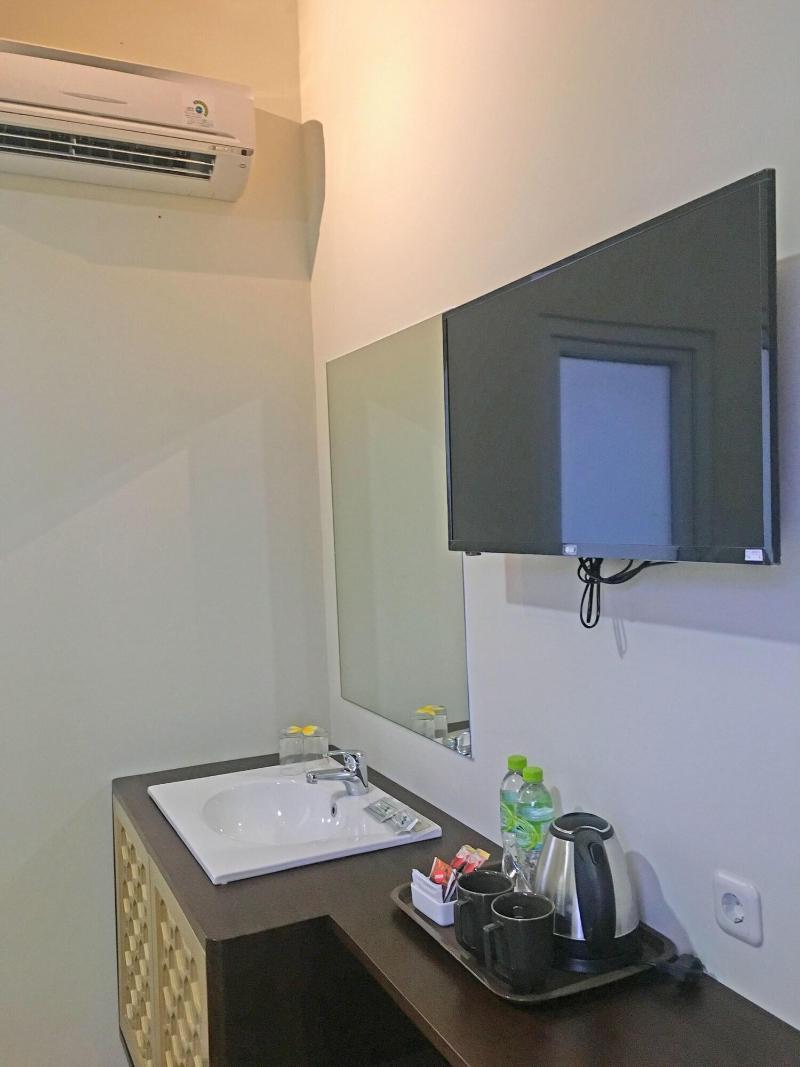 River Walk Urban Camping House image