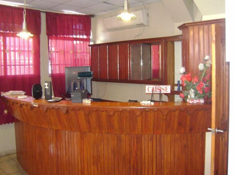 Caribbean Hotel Cayes